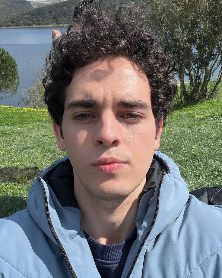 Carlos M